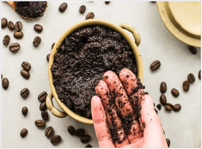 B&atilde; c&agrave; ph&ecirc; khử m&ugrave;i dầu hỏa